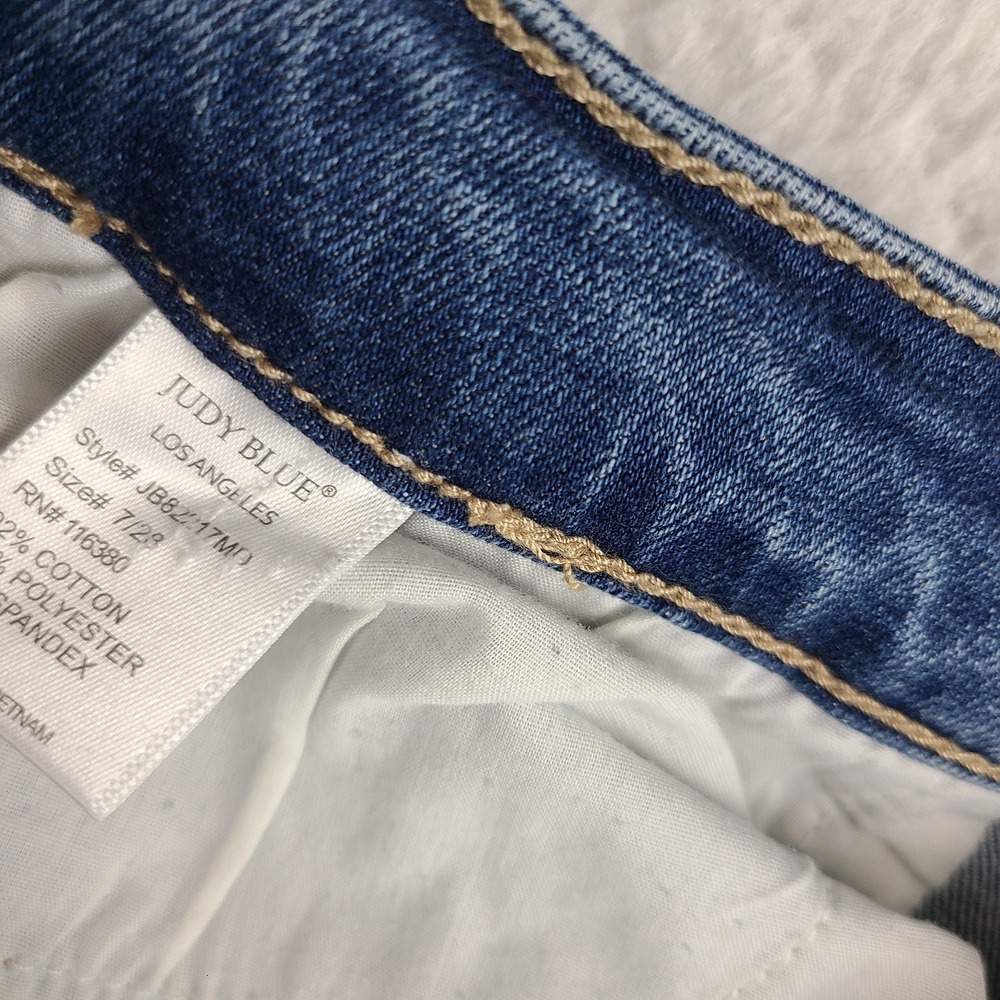 Judy Blue Jeans‎ Womens 7/28 Blue Boyfriend Fit Distress Light Wash Denim - Picture 9 of 13